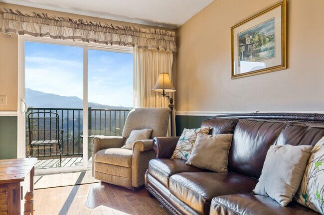 3710 Weber Rd unit ID1266309P, Gatlinburg, TN 37738 - photo 2