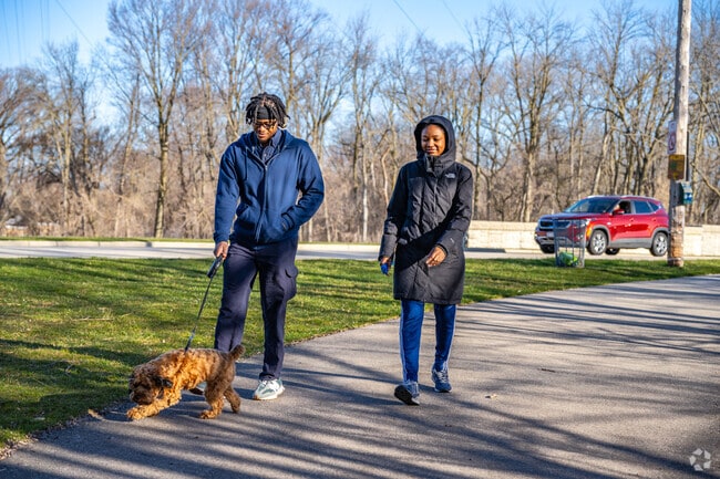 Lincoln Park along the Milwaukee River offers trails and a kayak launch.