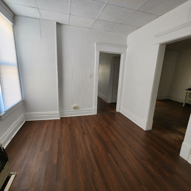 1021 11th St W unit 1021 11th, Huntington, WV 25704 - photo 5