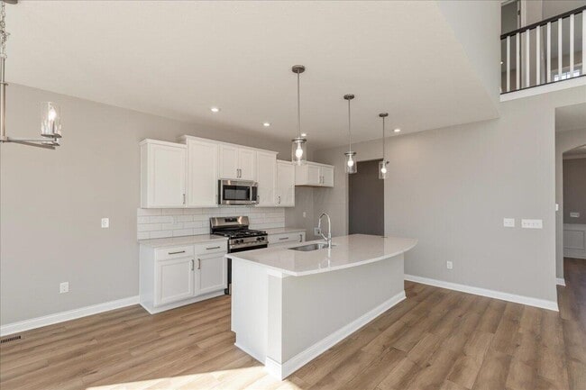 12280 Pleasant View Dr, Pickerington, OH 43147 - photo 3