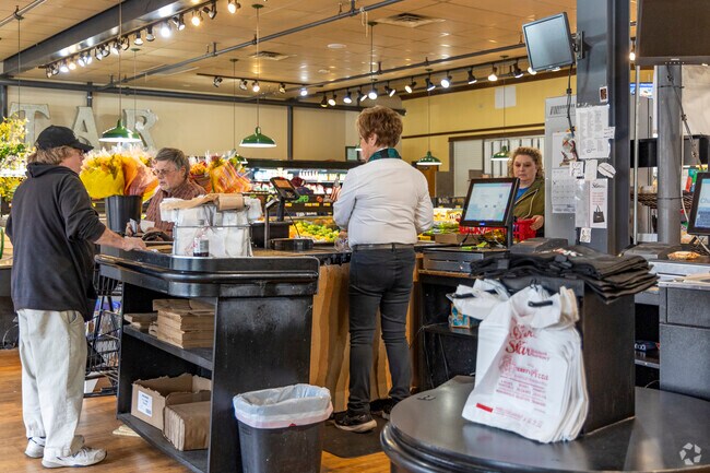 Star Super Market in 5 points gives residents access to high quality groceries.