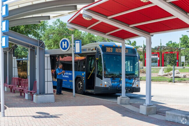 Cedar Park has several convenient bus stations.