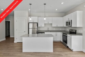 54 Bridle Path Cir, Randolph, MA 02368