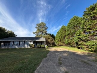 240 Pitts Chapel Rd, Newborn, GA 30056