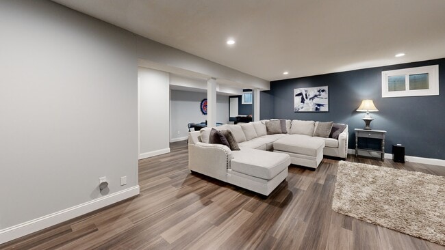 404 Jane Ct, Lawrence, KS 66049 - photo 2