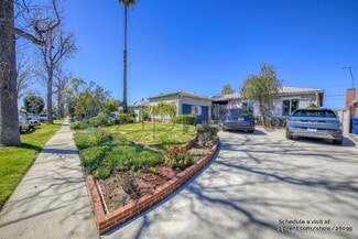 10045 Wisner Ave, Los Angeles, CA 91345