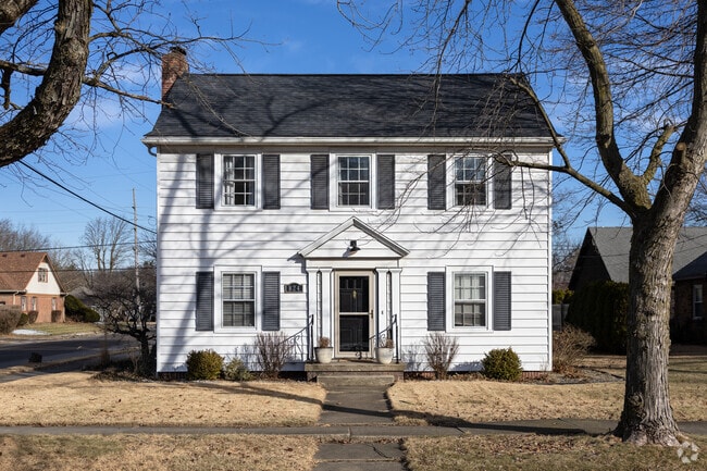 Federal style homes speak to the stately residents of Euclid Triangle.
