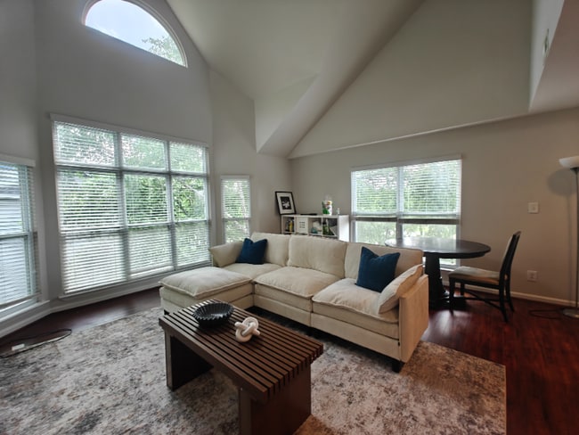 521 N Graham St unit 3A, Charlotte, NC 28202 - photo 2