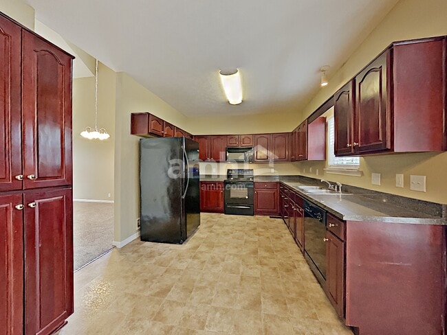 661 Sugar Mill Dr, Nashville, TN 37211 - photo 3