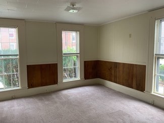 67 School St Unit 1, Concord, NH 03301