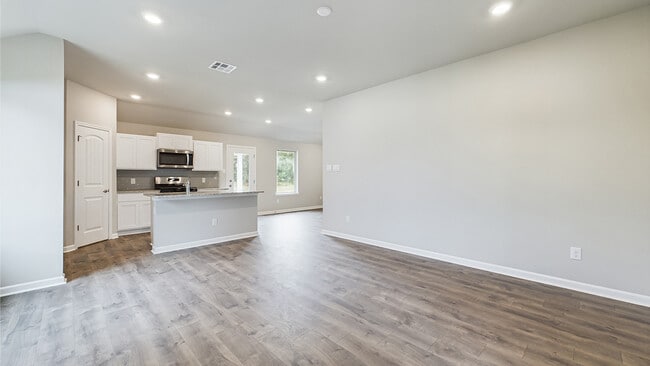 218 Crowne Parc Dr unit 36198693, Opelousas, LA 70570 - photo 3