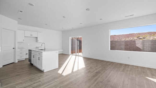 1492-4130 S Sinawava Dr, Washington, UT 84780 - photo 4