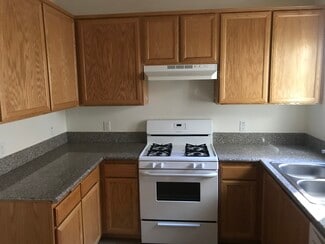 15643 Wyandotte St, Van Nuys, CA 91406