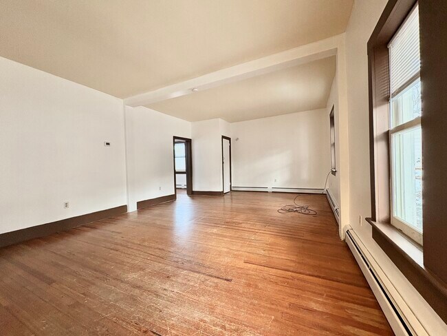 17 School St unit C, Chatham, NY 12037 - photo 4