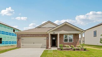 201 Holly Ln, Cumberland, IN 46140