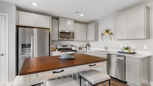 24141 Williams Rd, Rogers, MN 55374 - photo 7