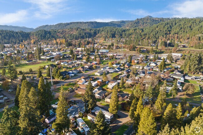 You can find many home styles in Oakridge, OR.