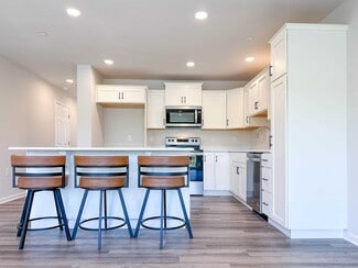 159 Highpoint Park, Pleasant Gap, PA 16823