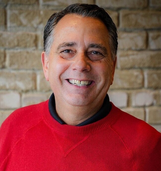 Mike Kuzawa