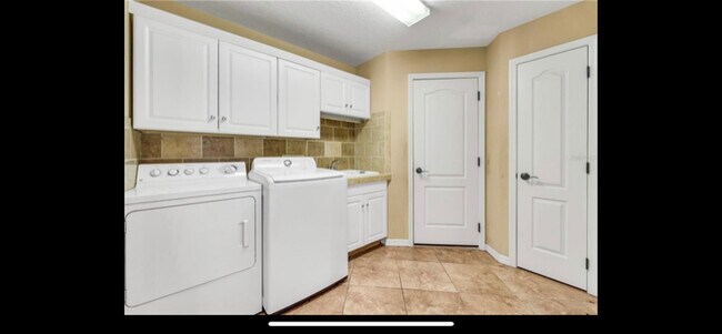 3814 S Cranberry Blvd, North Port, FL 34286 - photo 4