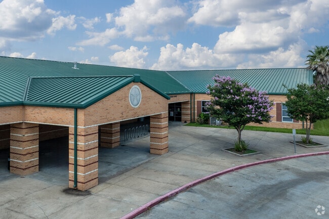 Open the door to possibilities at Tinsley Elementary School.