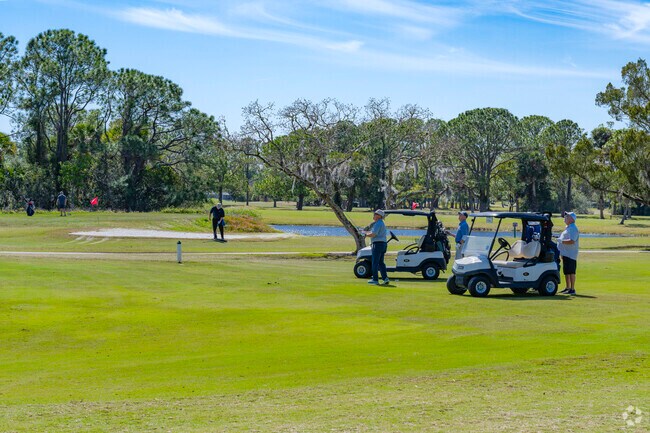 Tuscany Woods residents can enjoy a day on the links at Riviera County Club.