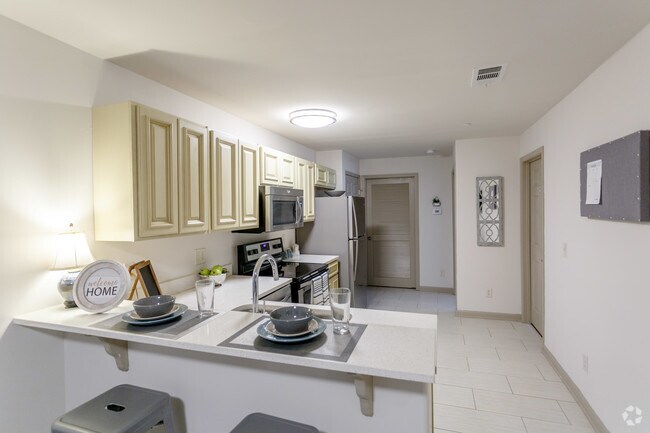 College Center, Murfreesboro, TN 37130 - photo 7