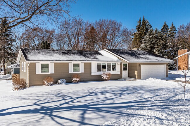 Sandcastle offers spacious ramblers on large lots with attached garages.