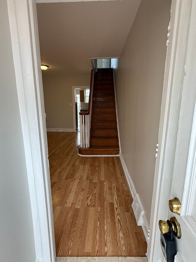 3435 Tilton St, Philadelphia, PA 19134