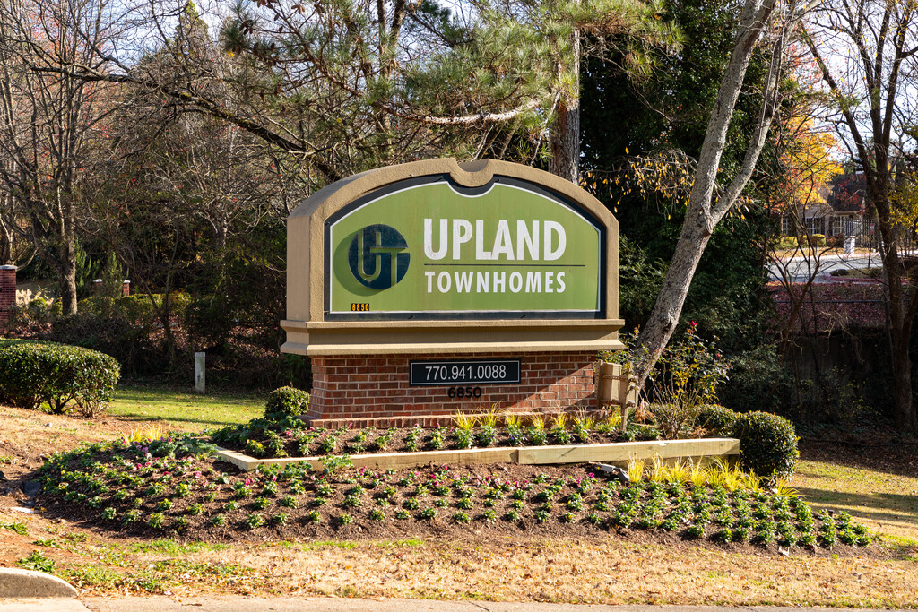 Upland Townhomes 6850 Mableton Pkwy SE, Mableton, GA Homes