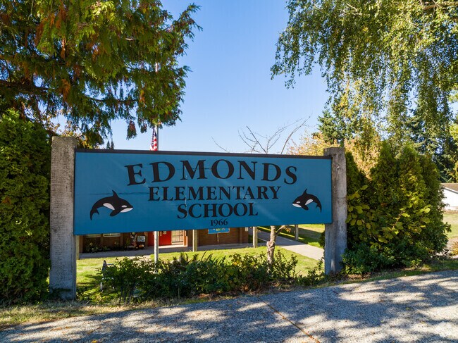 Edmonds Elementary School serves families in the Edmonds Bowl neighborhood.