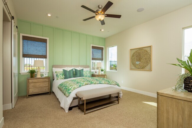 9001 Elliott Springs Dr, Elk Grove, CA 95624 - photo 5