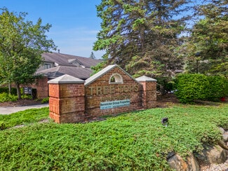 947 Novi Rd, Northville, MI 48167