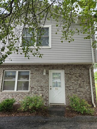 10 Bakers Landing Unit 10, Morgantown, WV 26505