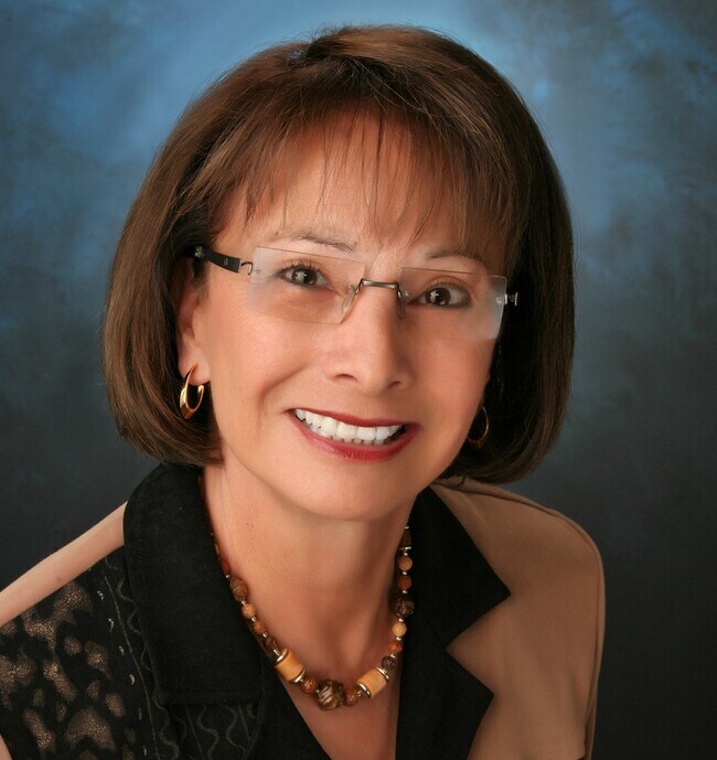 Henrietta Valdez
