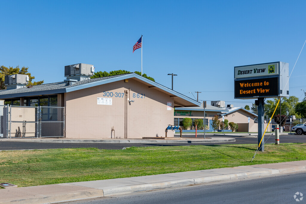 Desert View Elementary is a great public school in the North Mountain Village neighborhood.