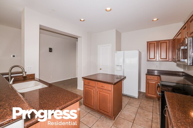 3761 W Medinah Way, Anthem, AZ 85086 - photo 7