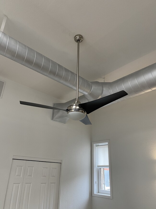 325 S Union Ave unit B, Pueblo, CO 81003 - photo 5