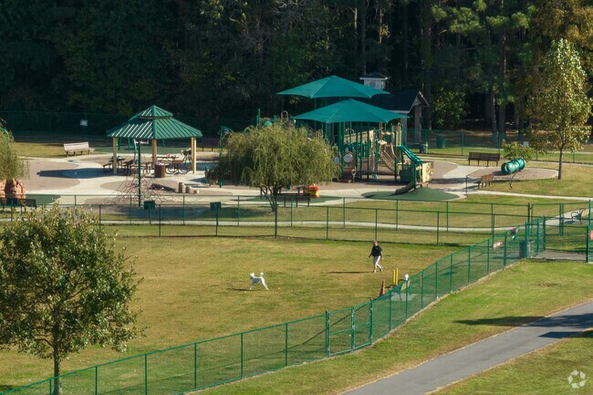 Deep Creek Park in Chesapeake, Virginia includes a dog park.