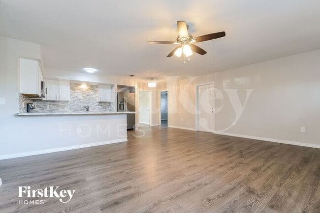 3006 22nd Ave W, Bradenton, FL 34205 - photo 3