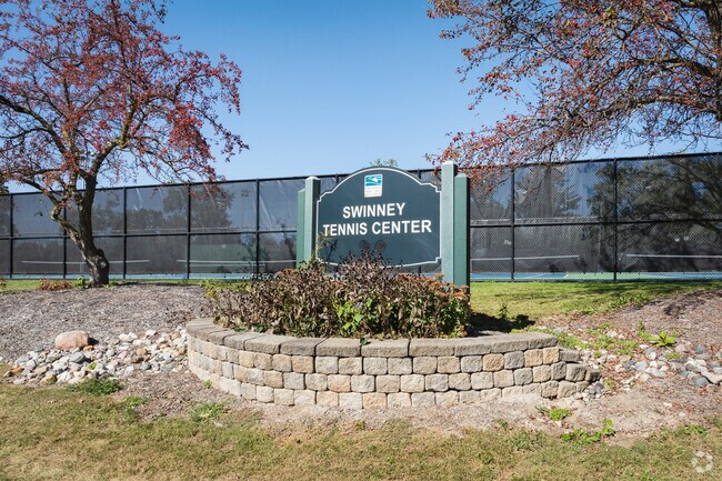 Swinney Park is a great place for locals to meet up and play tennis.