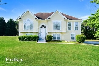 4049 Fieldway Rd, Rex, GA 30273