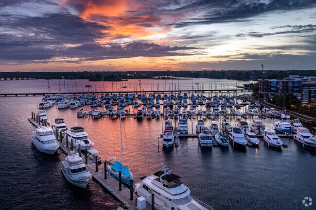 Spectacular sunsets are a common sight for residents of Havelock and surrounding neighborhoods like Cherry Branch.