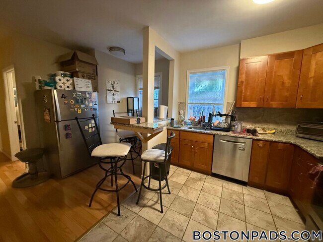 6 Bickford Ave unit 3, Roxbury Crossing, MA 02120 - photo 6