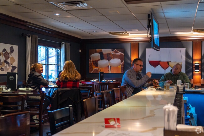 Stop by Ewing's Metro Grill Restaurant for good food with a cool ambiance.