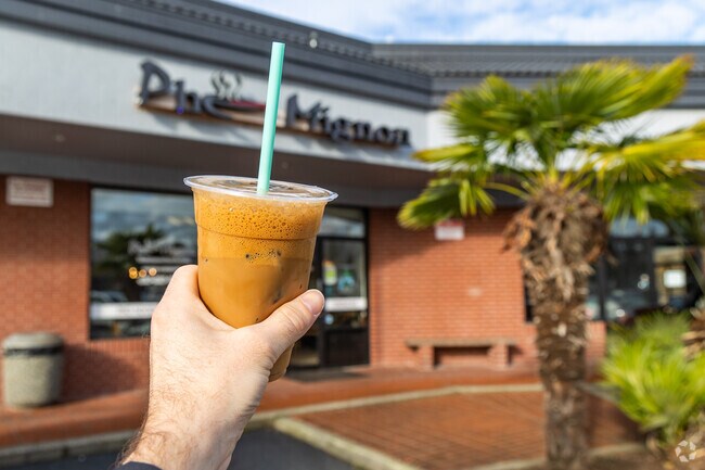 Pho Mignon serves Vietnamese cuisine and delicious iced coffees in North Juanita .