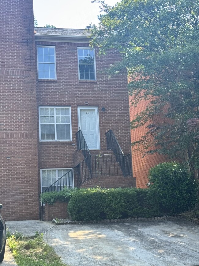 75 Davis Mill Ct, Lawrenceville, GA 30044 - photo 2