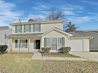 12429 Autumn Blaze Dr, Charlotte, NC 28278