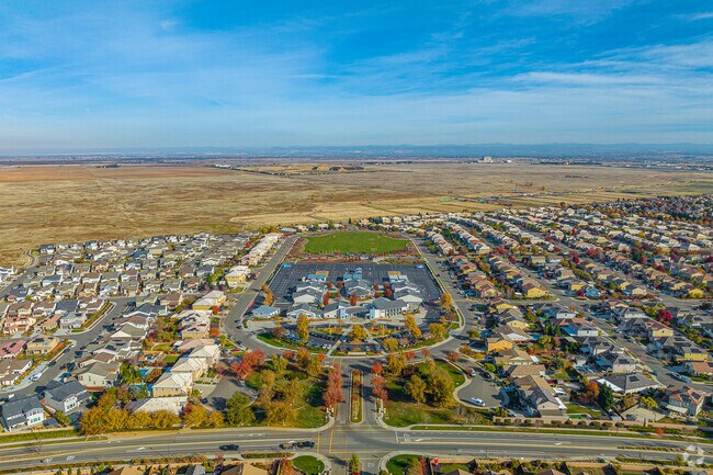 Fiddyment Farm Elementary School is located in the heart of new development in West Roseville.