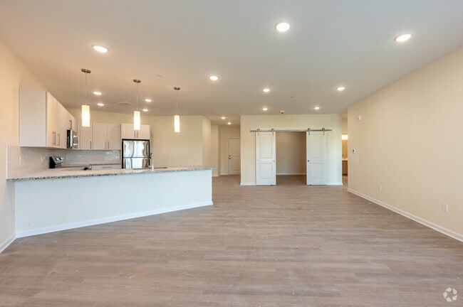 2BR, 2BA - 1,264SF - Living Room